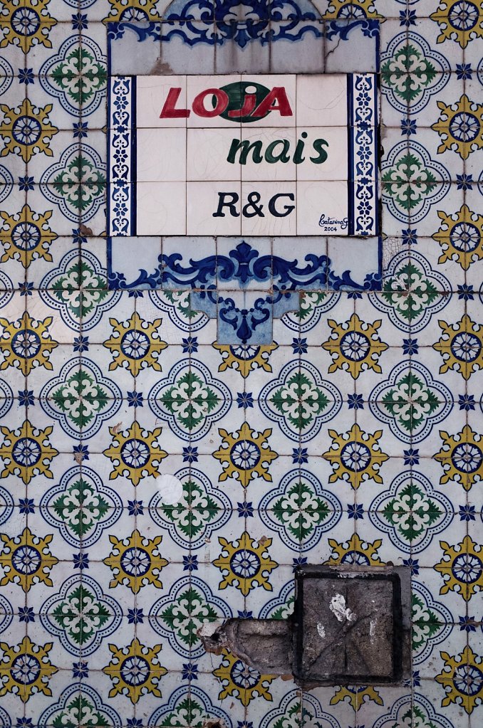 Loja mais, Lisbon