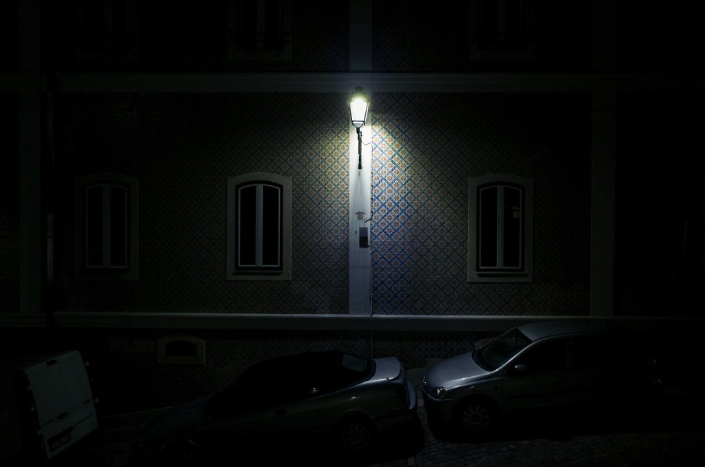 Envahi par la nuit, I