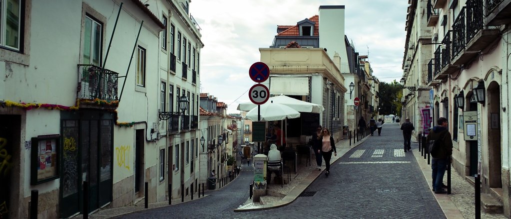 Going up and down, Lisbon