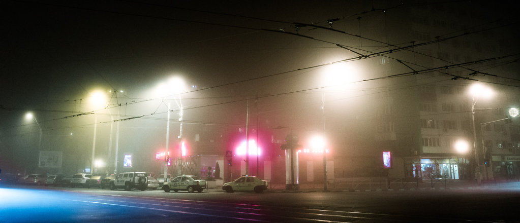 Intersection at night, Bucharest