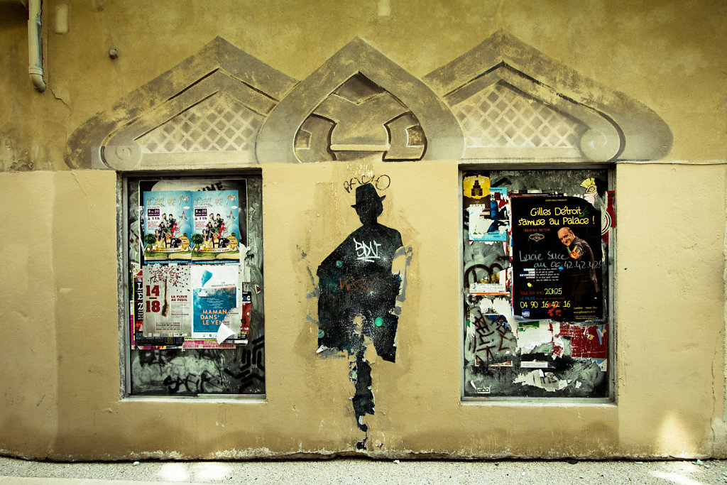 Escape, Avignon