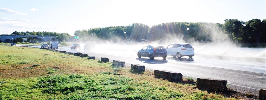 Lavage voiture impromptu