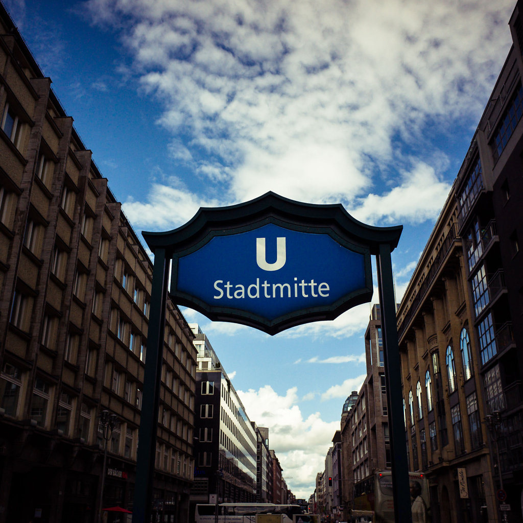 Stadtmitte U Bahn station sign