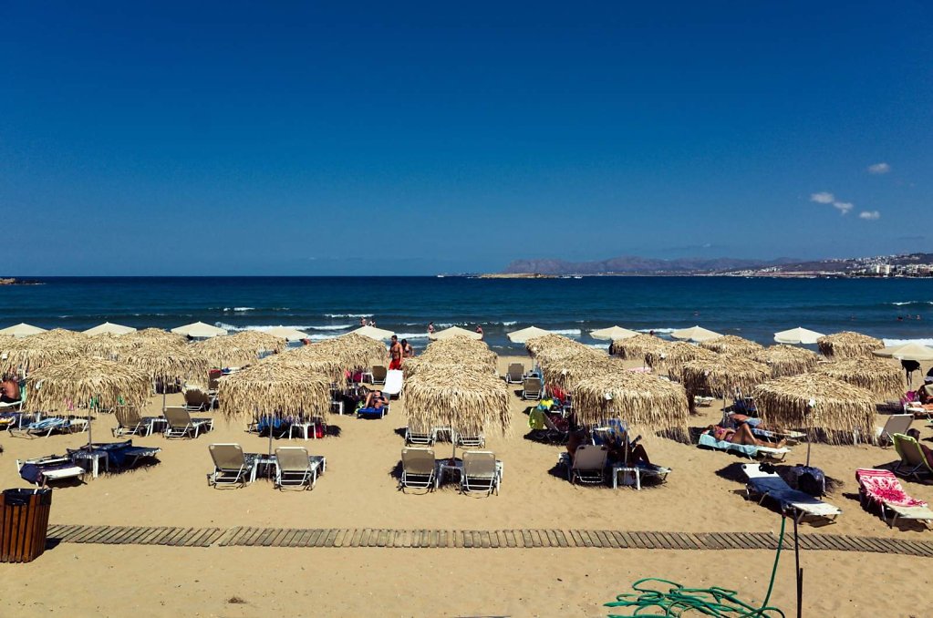 Sun/shade on the beach