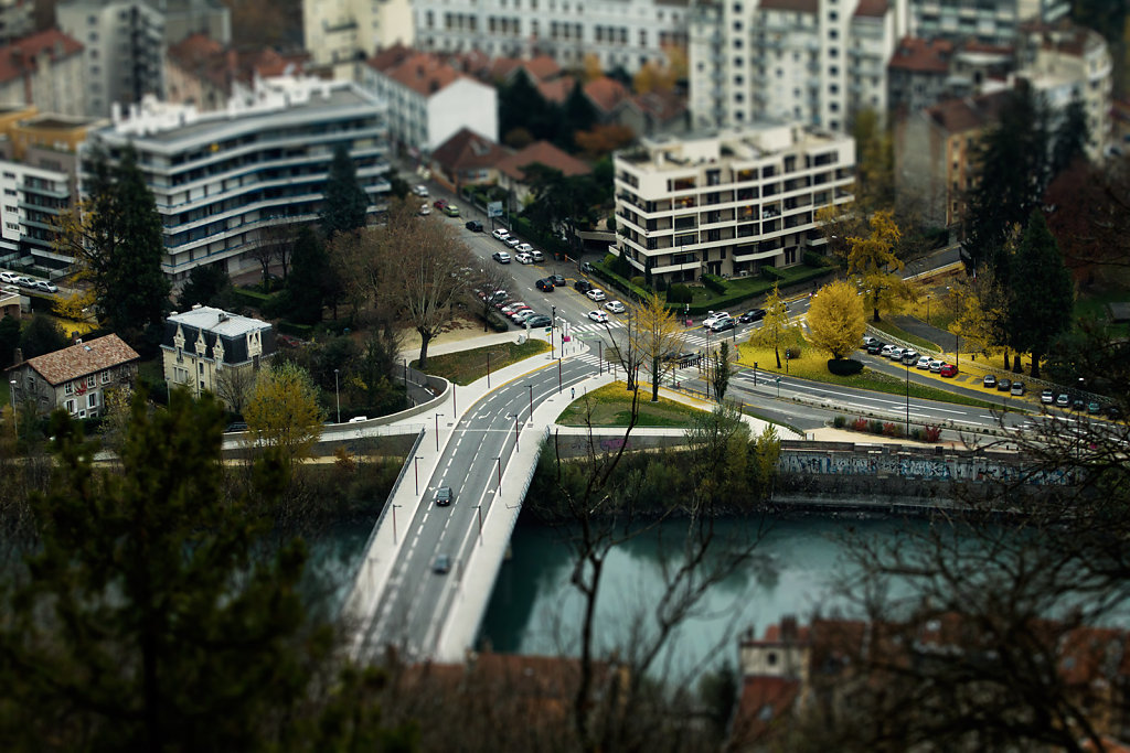 Grenoble mini 4/12