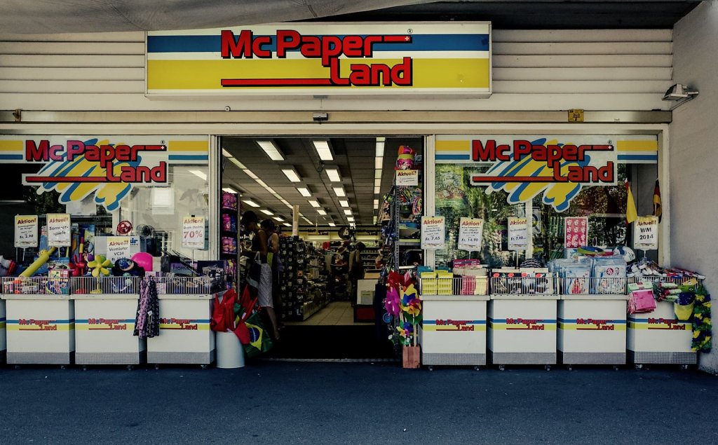 McPaper Land