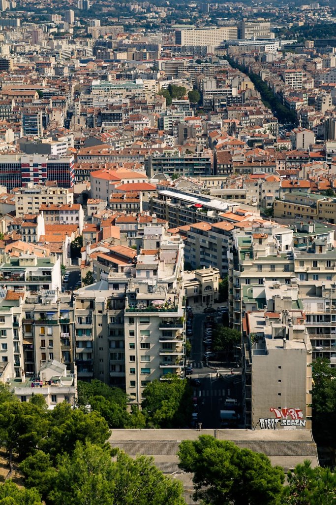 Les toits de Marseille, vertical