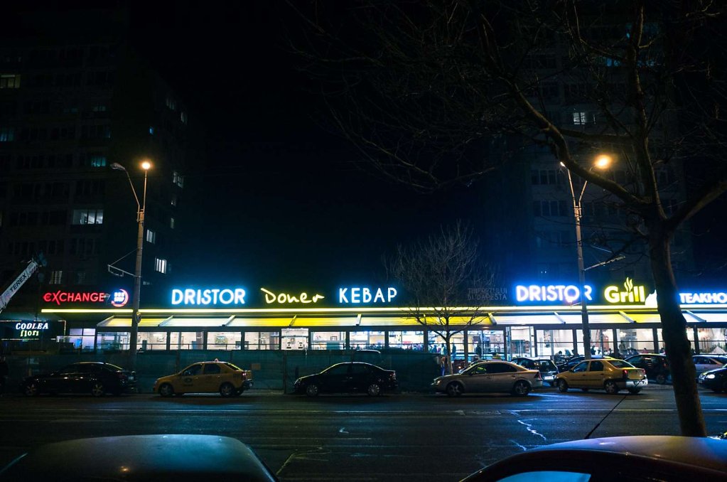 Night snacking, Bucharest