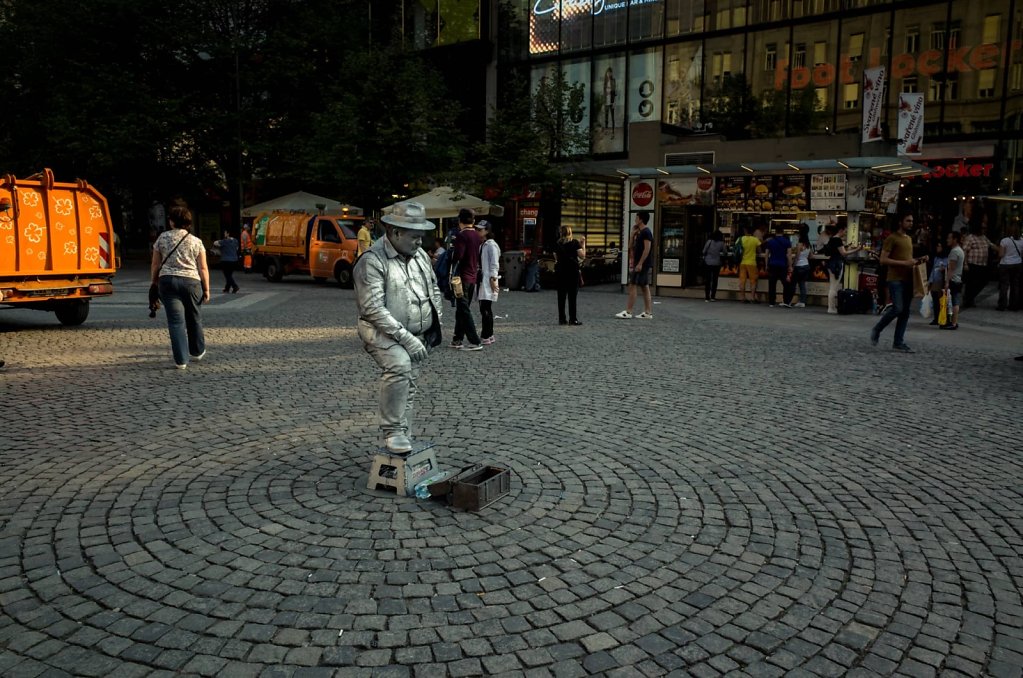 Sliver man, Prague