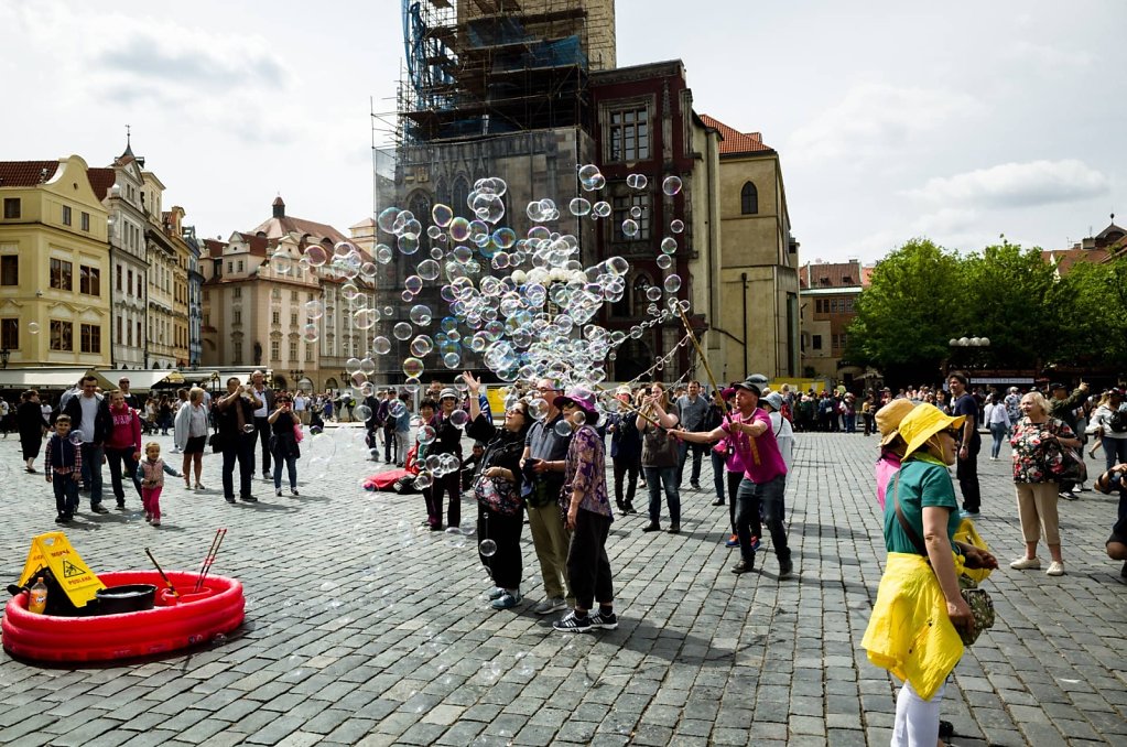 Bubbles, Prague